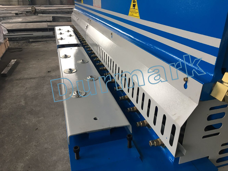 QC12K-6x4000mm Hydraulic CNC Carbon Steel Plate Shearing Machine